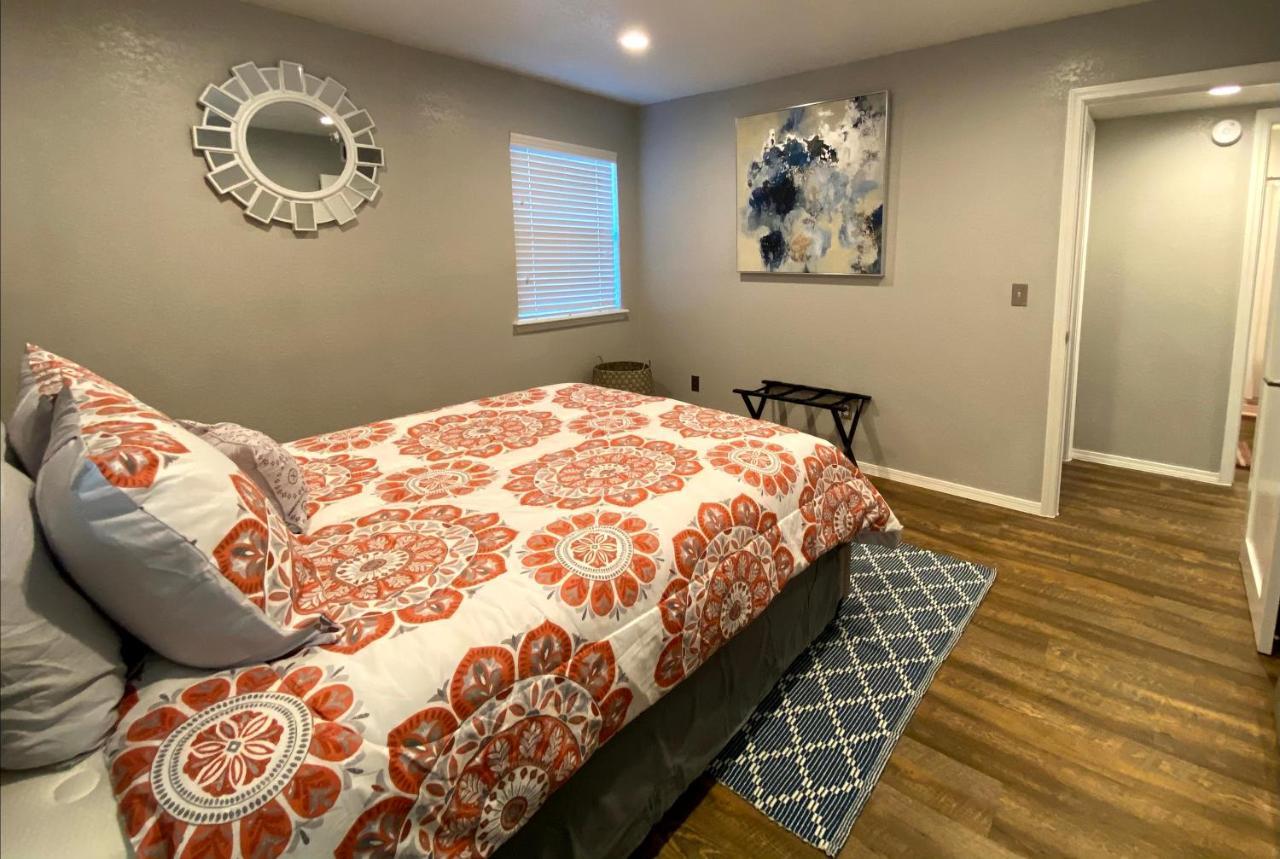 Evie'S Campus-Close 2 Bedroom Luxury Oklahoma City Esterno foto
