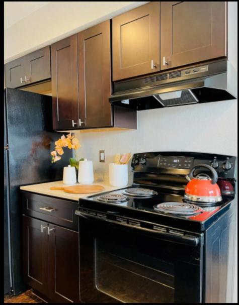 Evie'S Campus-Close 2 Bedroom Luxury Oklahoma City Esterno foto