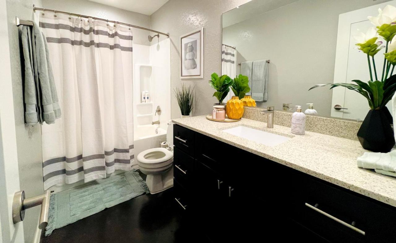 Evie'S Campus-Close 2 Bedroom Luxury Oklahoma City Esterno foto